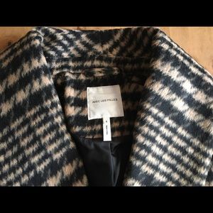 Anthropologie Camel/Black Houndstooth Coat Size S
